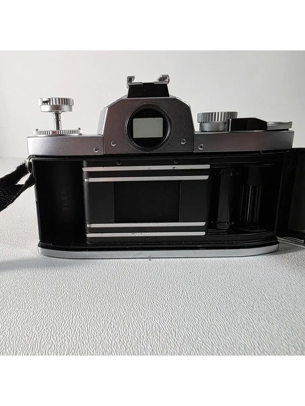 Vtg Miranda RE-II 35mm Film SLR Camera w/ 50mm f/1.8 - Tested (Partially..Works)